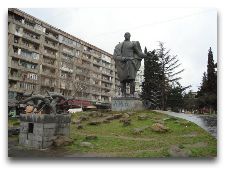  Памятники Тбилиси: Памятник Важа Пшавела