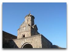 Окрестности города Сисиана Монастырь Татев: Татев Церковь Святого Петроса и Погоса