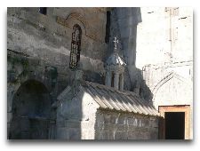  Окрестности города Сисиана Монастырь Татев: Татев Церковь Святого Григория Лусаровича