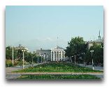  Бишкек: Молодежная аллея