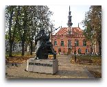  Гданьск: Памятник Гельвециусу
