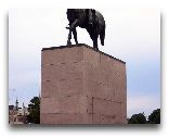  Хельсинки: Памятник маршалу Маннергейму