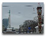  Рига: Памятник Свободы зимой 