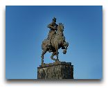  Тбилиси: Памятник Вахтангу Горгасали 